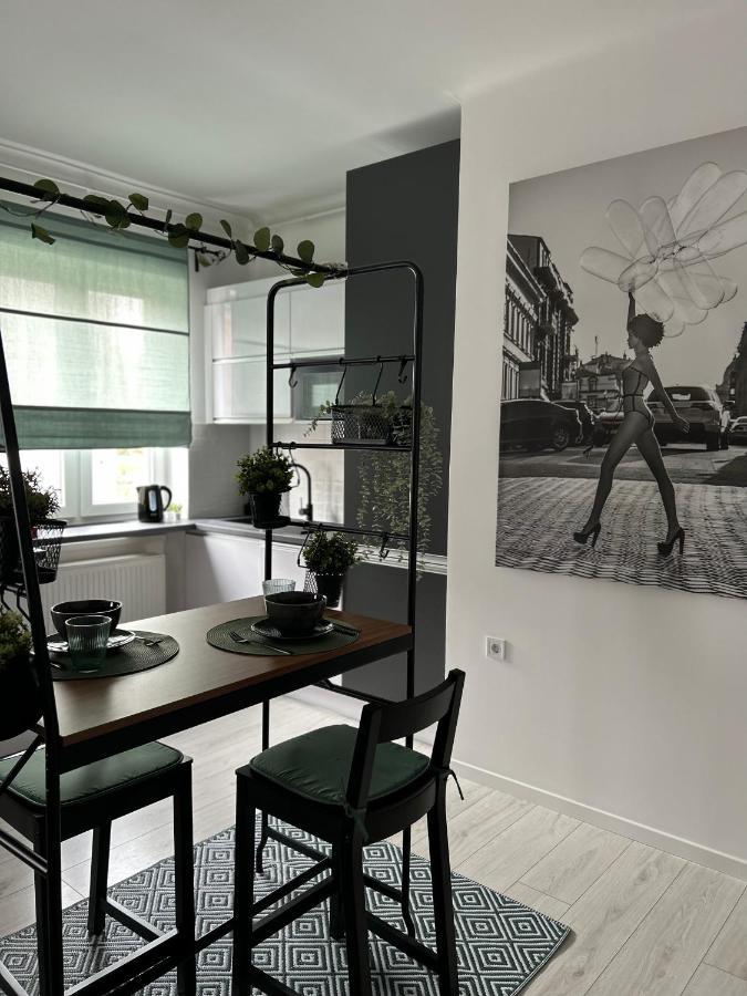 Sophie'S Urban Nest Apartment Miskolc Bagian luar foto